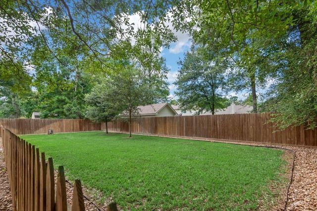 6610 Woodland Oaks, Magnolia, TX 77354