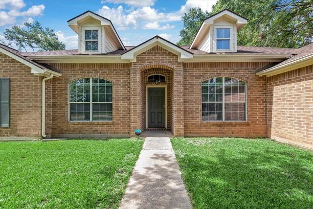 6610 Woodland Oaks, Magnolia, TX 77354