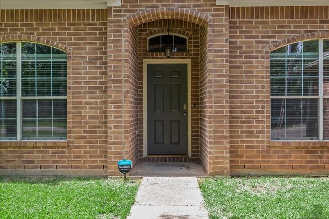 6610 Woodland Oaks, Magnolia, TX 77354