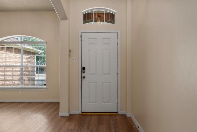 6610 Woodland Oaks, Magnolia, TX 77354