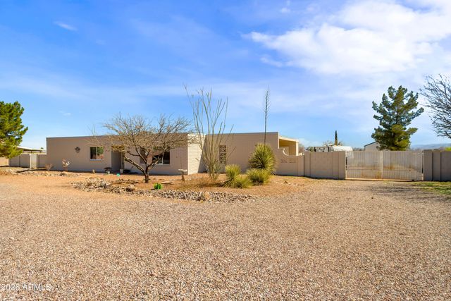 5009 S NEZ PERCE Avenue, Sierra Vista, AZ 85650