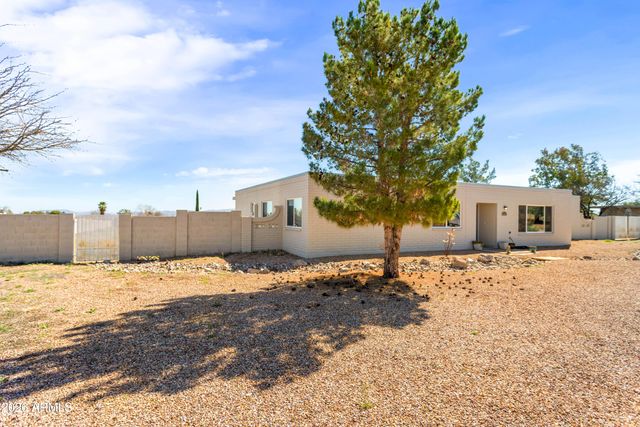 5009 S NEZ PERCE Avenue, Sierra Vista, AZ 85650