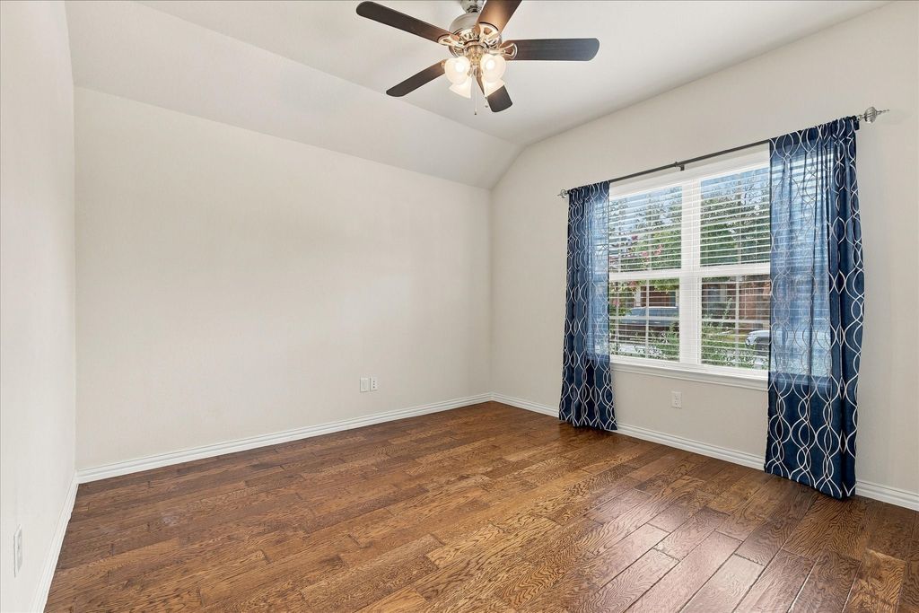1629 Falconet Court, Carrollton, TX 75010 — photo 5