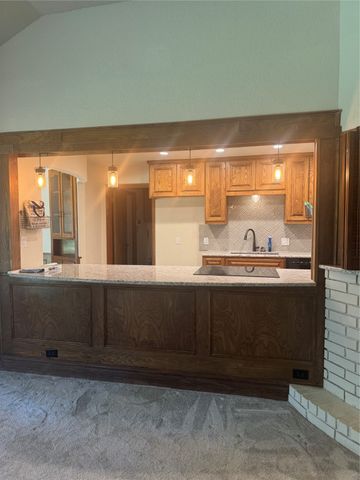 4324 Quail Hollow Road, Fort Worth, TX 76133