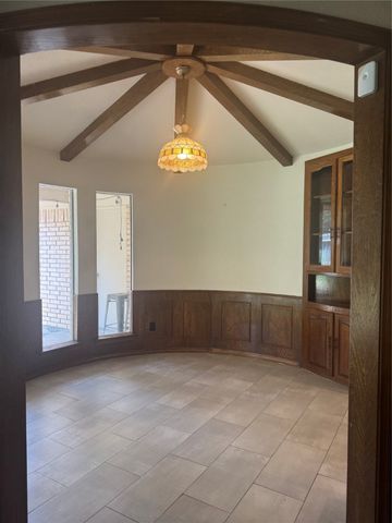 4324 Quail Hollow Road, Fort Worth, TX 76133