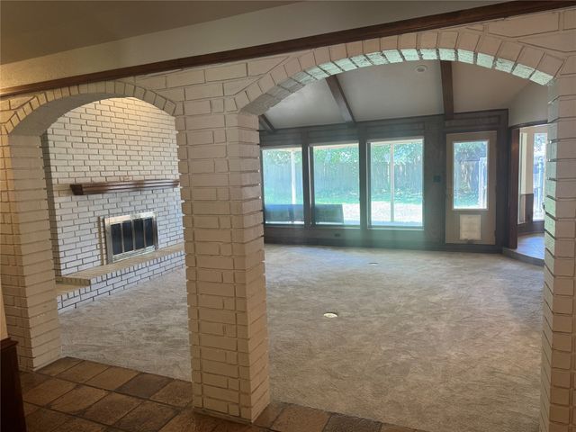 4324 Quail Hollow Road, Fort Worth, TX 76133