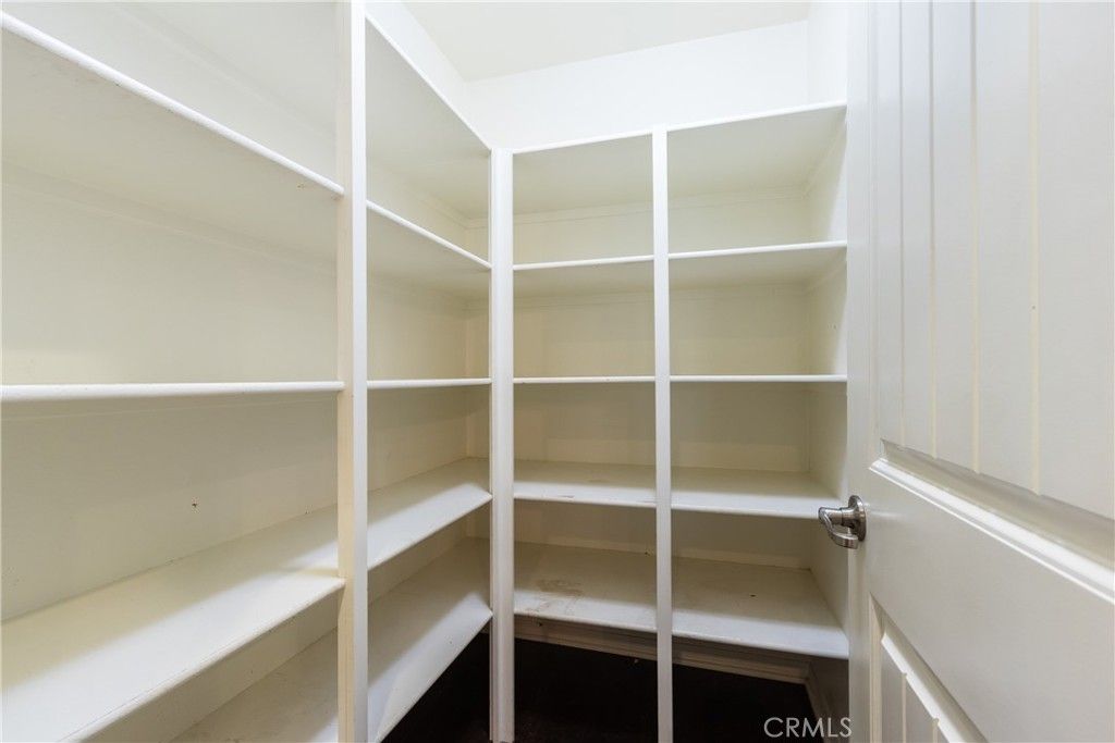 Image 15 of property listing at 31562 Shoregrass Street, Murrieta, CA 92563