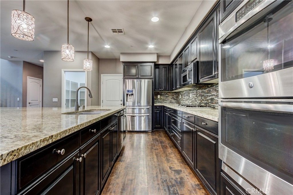 Image 20 of property listing at 31562 Shoregrass Street, Murrieta, CA 92563