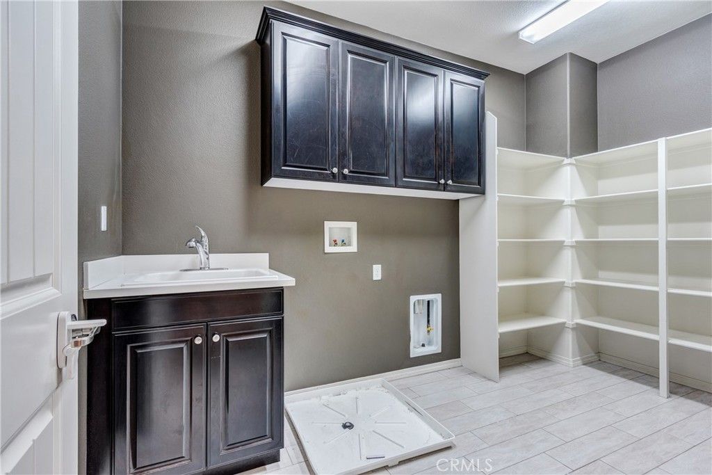 Image 29 of property listing at 31562 Shoregrass Street, Murrieta, CA 92563