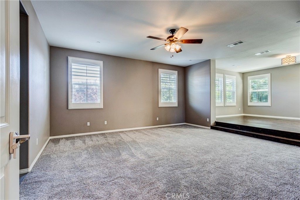 Image 36 of property listing at 31562 Shoregrass Street, Murrieta, CA 92563