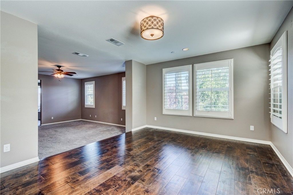 Image 38 of property listing at 31562 Shoregrass Street, Murrieta, CA 92563