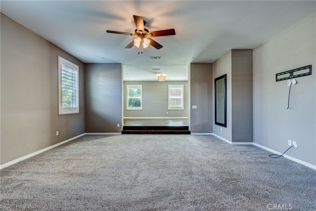 Image 48 of property listing at 31562 Shoregrass Street, Murrieta, CA 92563