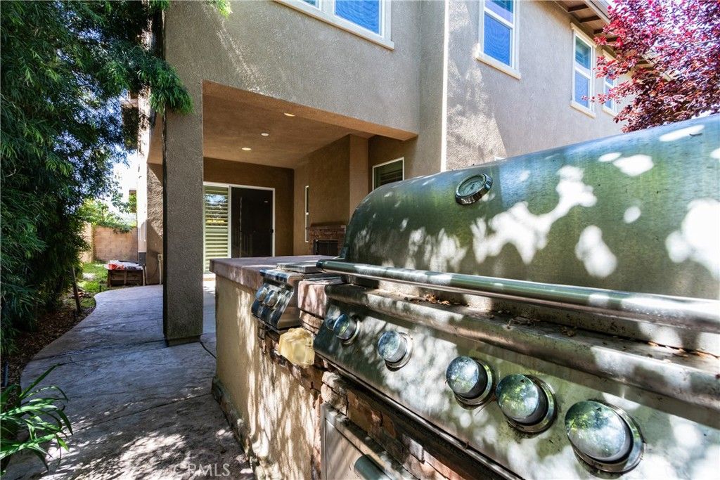 Image 60 of property listing at 31562 Shoregrass Street, Murrieta, CA 92563