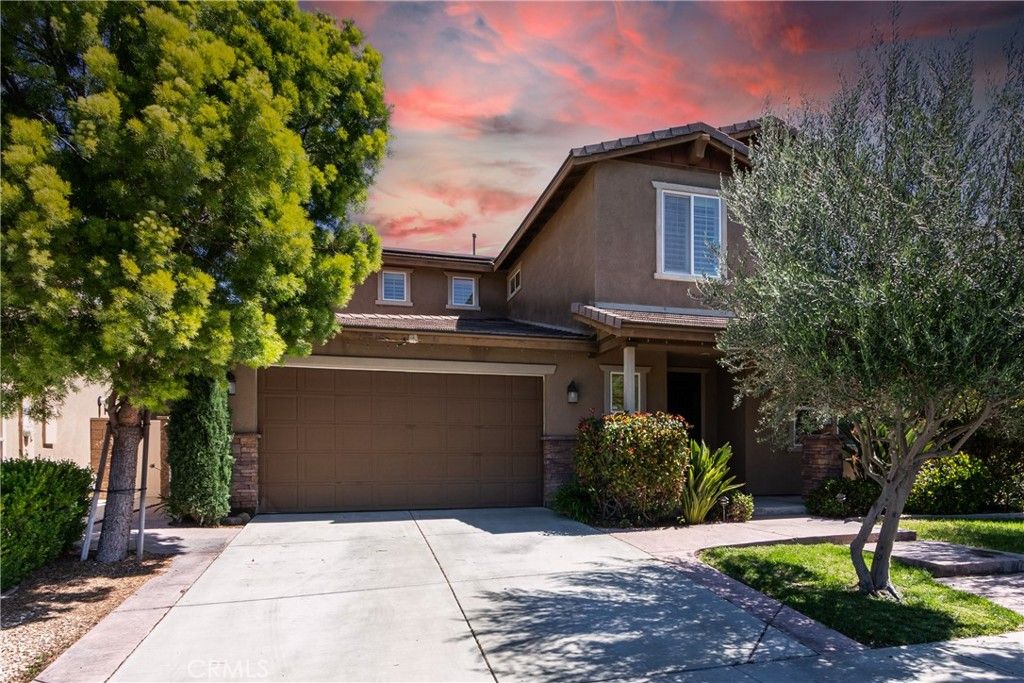 Image 7 of property listing at 31562 Shoregrass Street, Murrieta, CA 92563