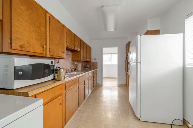 4566 W 5415 S, Kearns, UT 84118