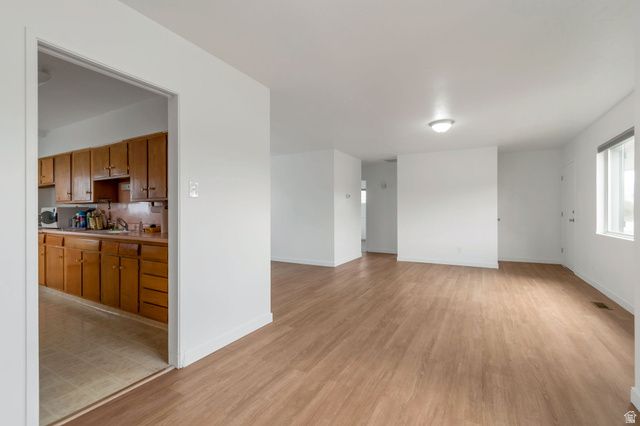 4566 W 5415 S, Kearns, UT 84118