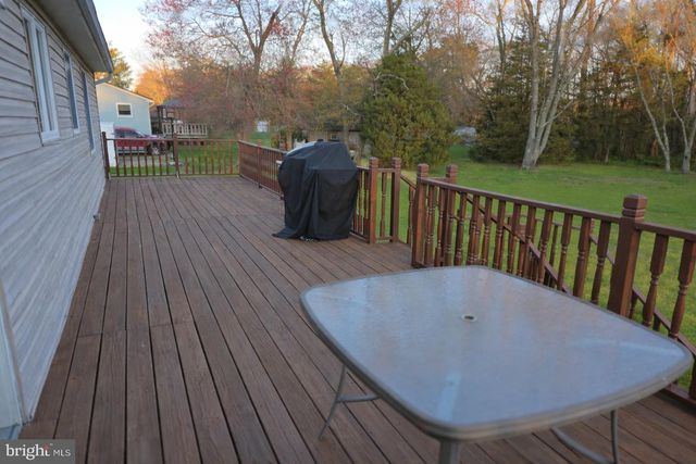 1554 FLORA RD, Vineland, NJ 08360