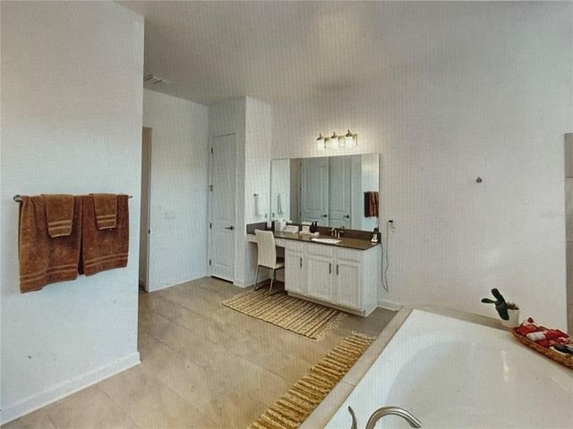 8851 FALLEN OAK DRIVE, Davenport, FL 33896