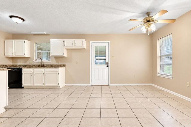 213 Wingfield Drive, Houma, LA 70360
