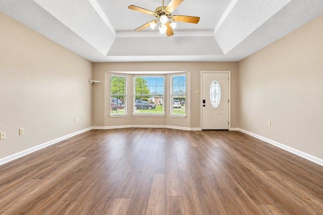 213 Wingfield Drive, Houma, LA 70360
