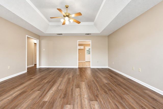 213 Wingfield Drive, Houma, LA 70360