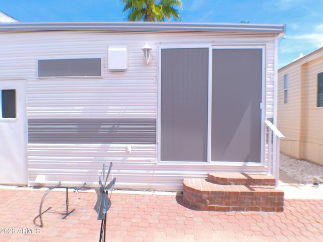 914 MINESHAFT Drive, Apache Junction, AZ 85119
