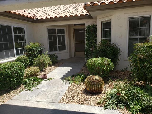 136 Desert Falls Drive E, Palm Desert, CA 92211
