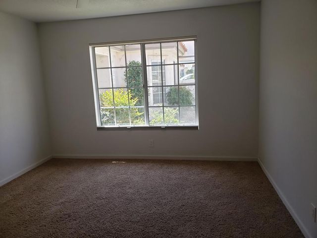 136 Desert Falls Drive E, Palm Desert, CA 92211