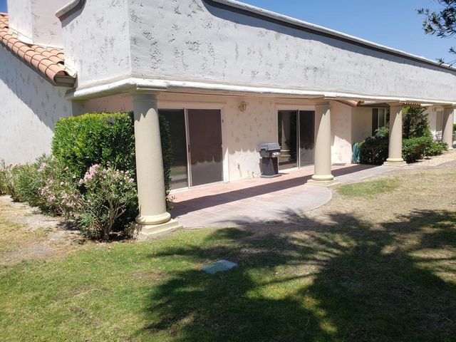 136 Desert Falls Drive E, Palm Desert, CA 92211