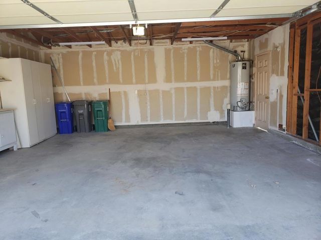 136 Desert Falls Drive E, Palm Desert, CA 92211