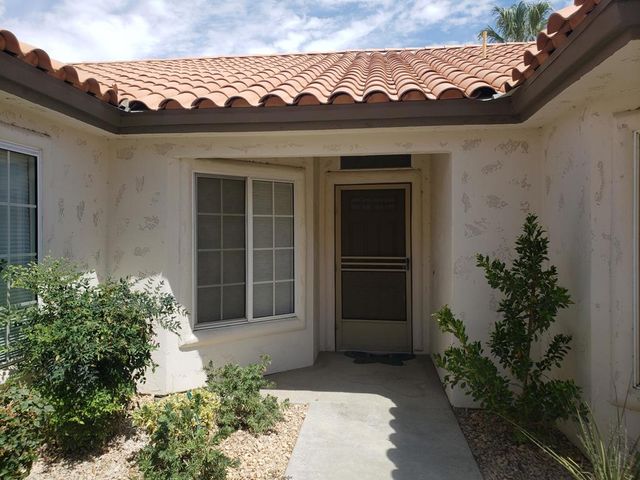 136 Desert Falls Drive E, Palm Desert, CA 92211