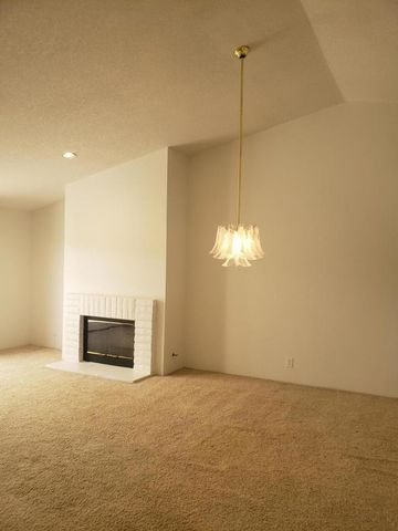 136 Desert Falls Drive E, Palm Desert, CA 92211