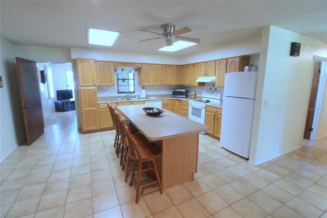 8440 SW 73RD AVENUE, Ocala, FL 34476