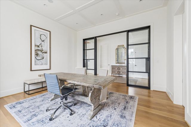 3609 Meadow Lake Lane, Houston, TX 77027