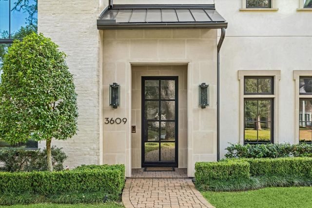 3609 Meadow Lake Lane, Houston, TX 77027