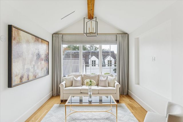 3609 Meadow Lake Lane, Houston, TX 77027