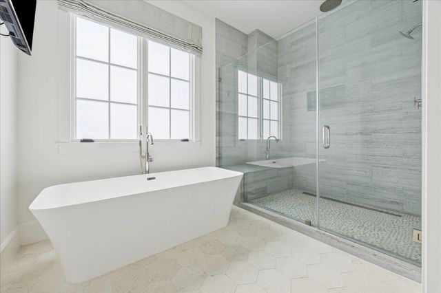 3609 Meadow Lake Lane, Houston, TX 77027