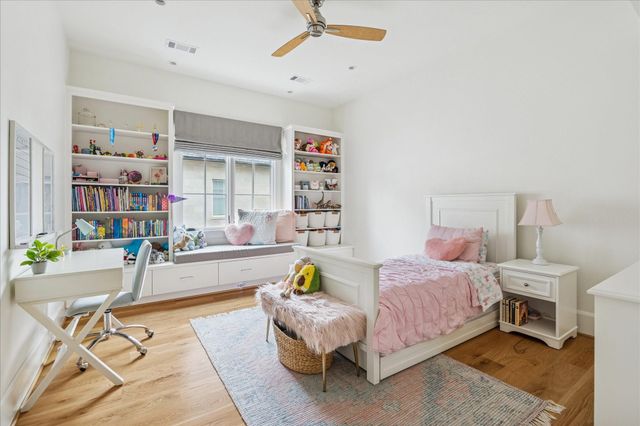 3609 Meadow Lake Lane, Houston, TX 77027