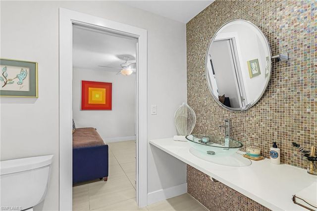 1390 Mandarin RD, Naples, FL 34102