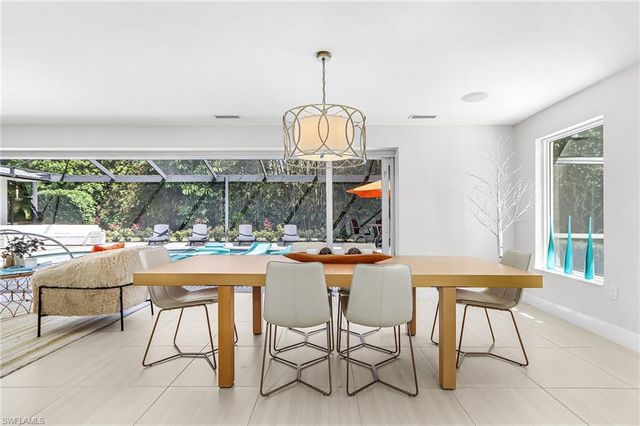 1390 Mandarin RD, Naples, FL 34102