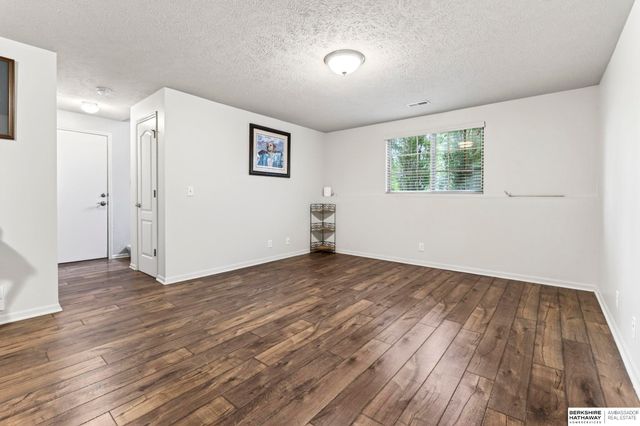 13924 Vane Street, Omaha, NE 68142