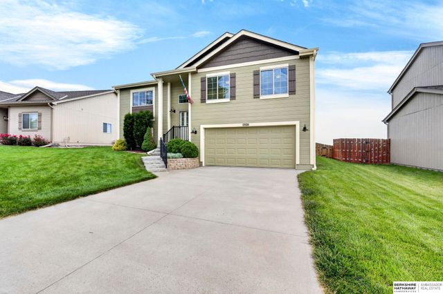 13924 Vane Street, Omaha, NE 68142