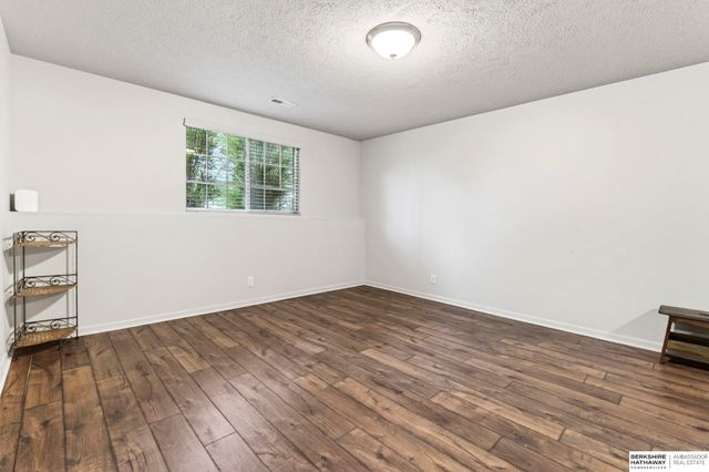 13924 Vane Street, Omaha, NE 68142