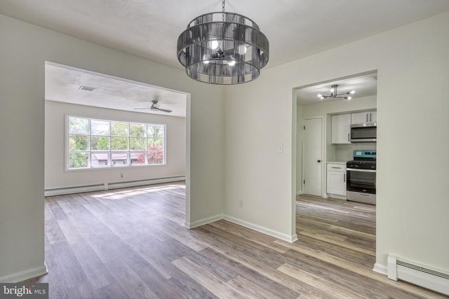 362 ALLEGHENY DR, York, PA 17402