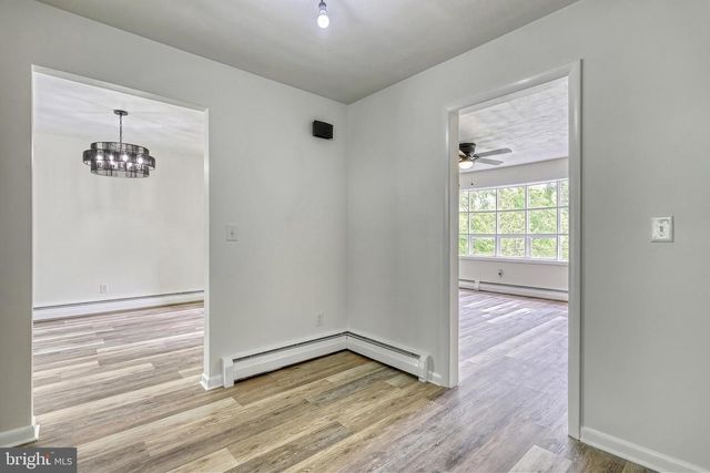 362 ALLEGHENY DR, York, PA 17402