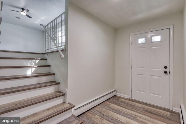 362 ALLEGHENY DR, York, PA 17402