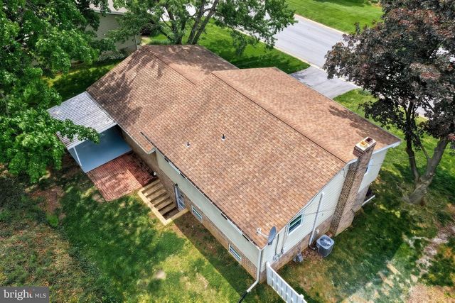 362 ALLEGHENY DR, York, PA 17402