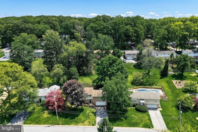 362 ALLEGHENY DR, York, PA 17402