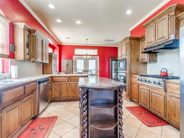 9104 SW 26th Street, Oklahoma City, OK 73128