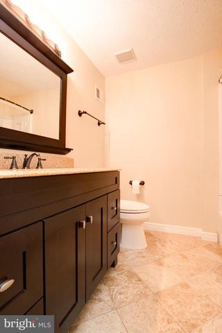 5250 SAINT GENEVIEVE PL, Alexandria, VA 22315